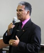 Dr. Elton Barbosa, presidente do FINACATE, palestrou sobre o projeto dos tecnólogos