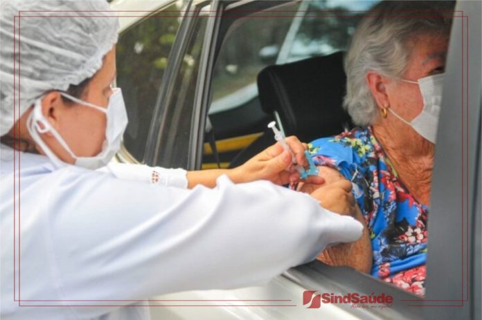 Pessoas com 67 e 68 anos serão vacinadas a partir desta ...